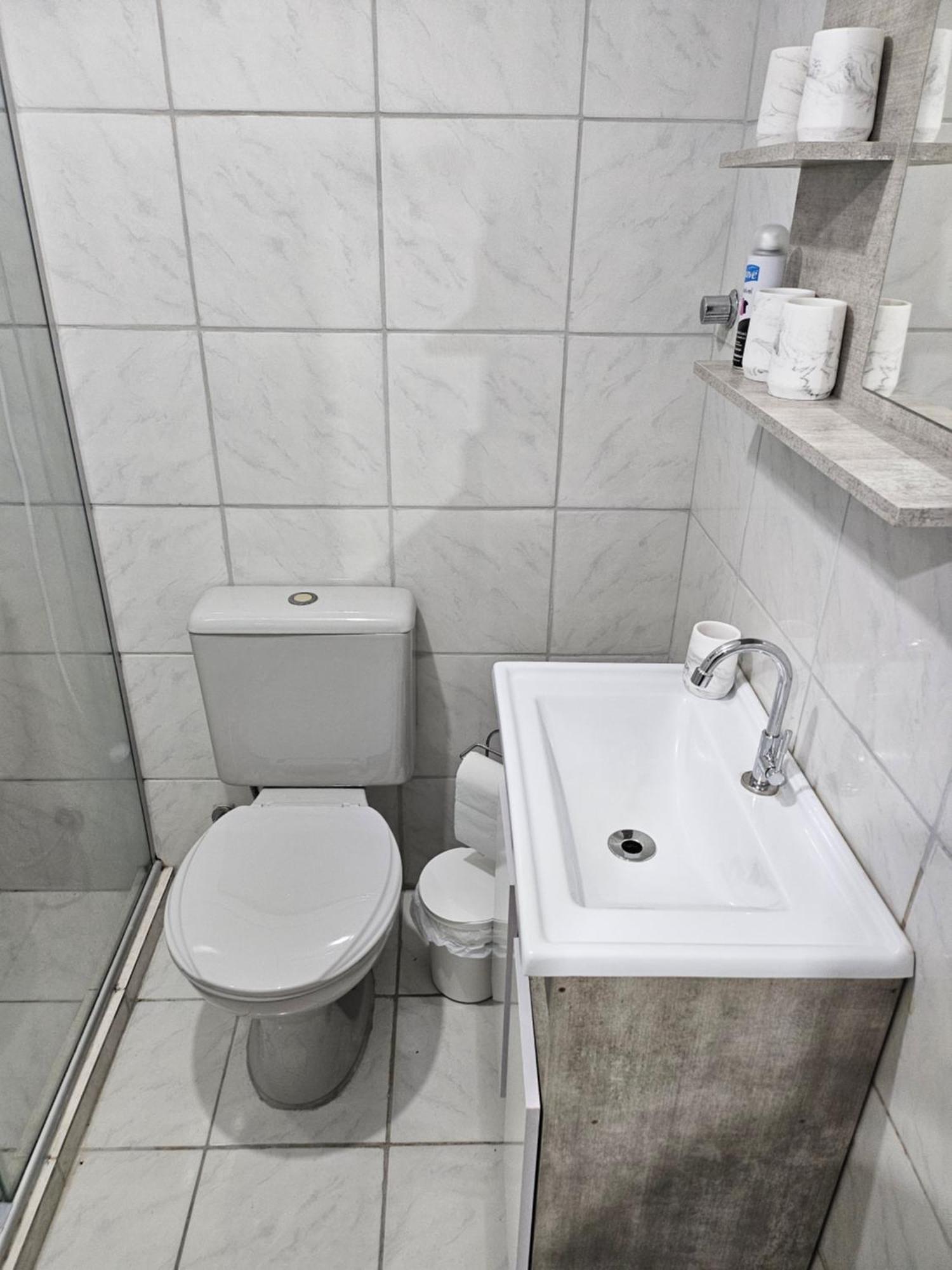 Consulado Americano Apartamento 50 Metros Da Entrada Para Visto Consulado Eua Porto Alegre Com Garagem Екстериор снимка